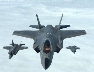 Τρία ακόμη F-35 προσγειώνονται στο Ισραήλ (βίντεο)